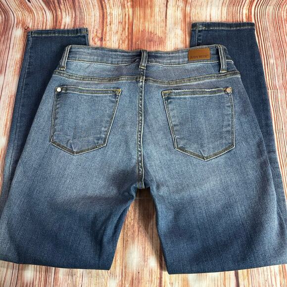Judy Blue RELAXED FIT Size 9/29 Mid Rise Skinny Ankle Jeans Denim Pants 28x27 - Picture 4 of 11